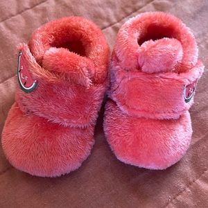 Ugg bixbee watermelon